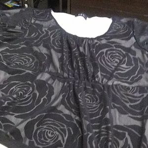 Black roses shirt
